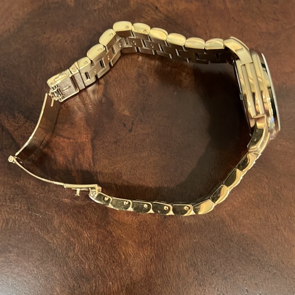 Michael Kors watch - Picture 4 of 5